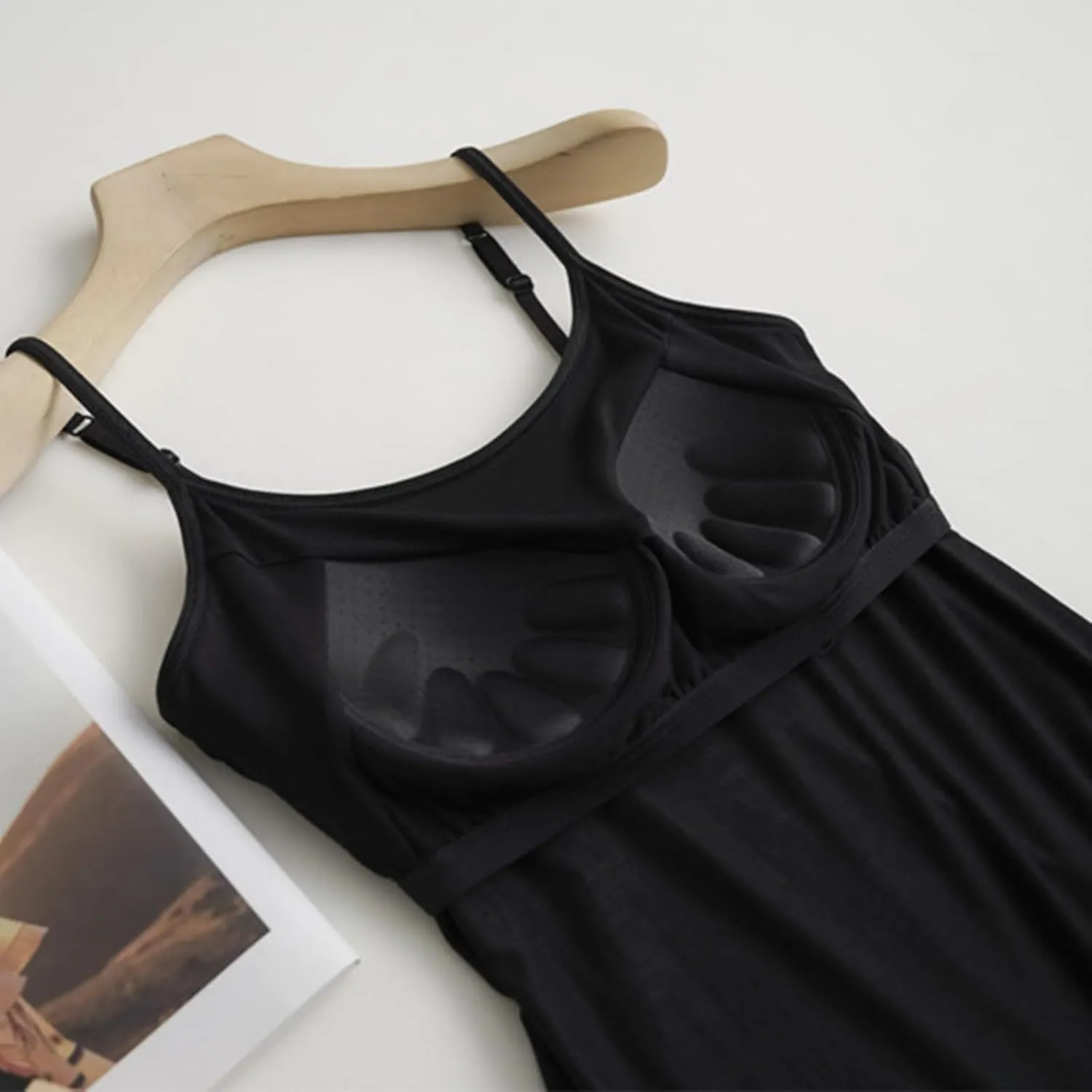 Camisole Tops for Women Built in Bra Summer Adjustable Spaghetti Strap Cami Tank Longline Sports Undershirts