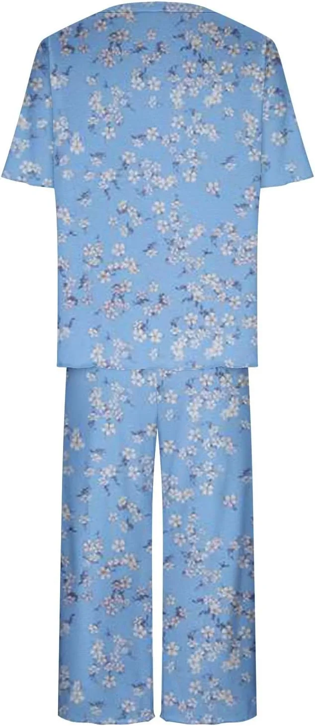 Floral Print Capris Pajamas for Women Summer Short Sleeve Sleepwear Top and Capri Pants 2 Piece Loungewear Sets with Pockets