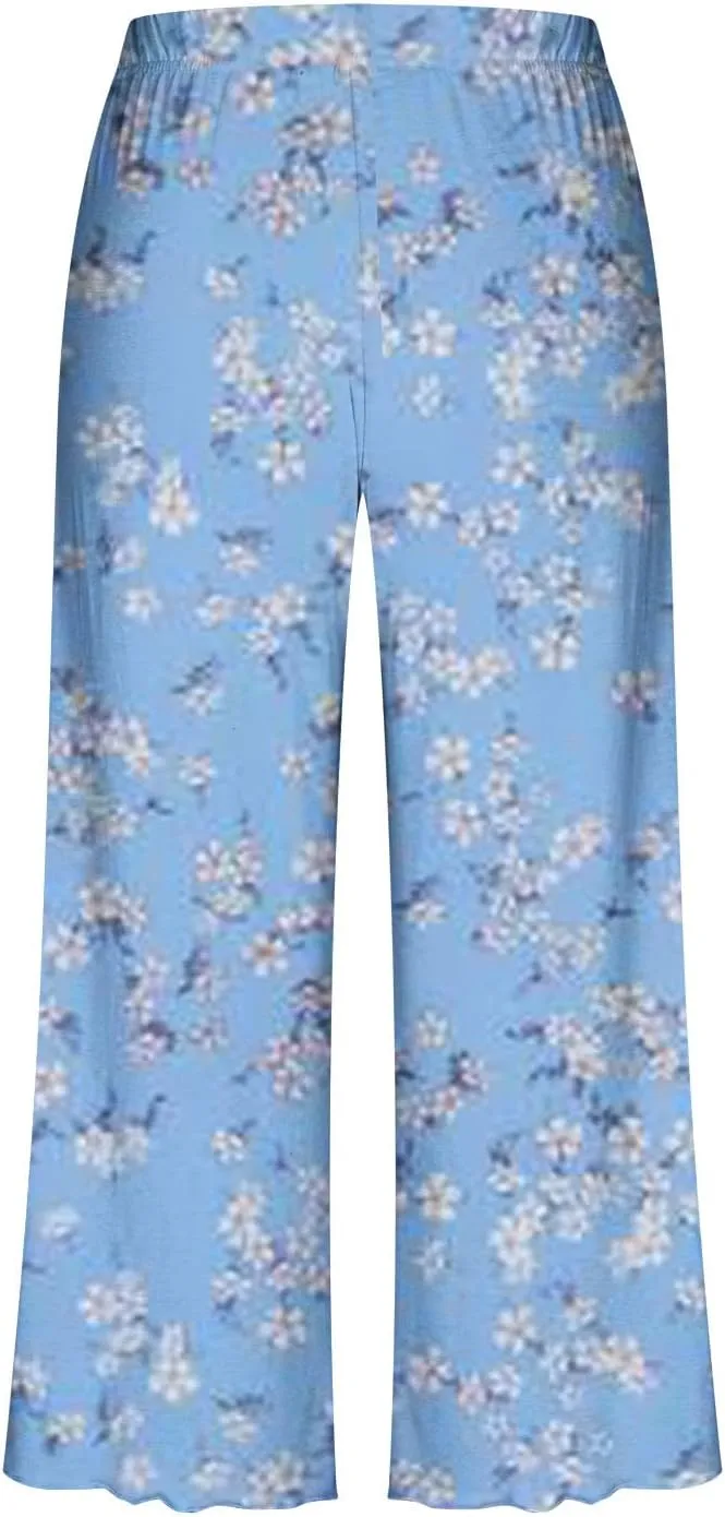 Floral Print Capris Pajamas for Women Summer Short Sleeve Sleepwear Top and Capri Pants 2 Piece Loungewear Sets with Pockets