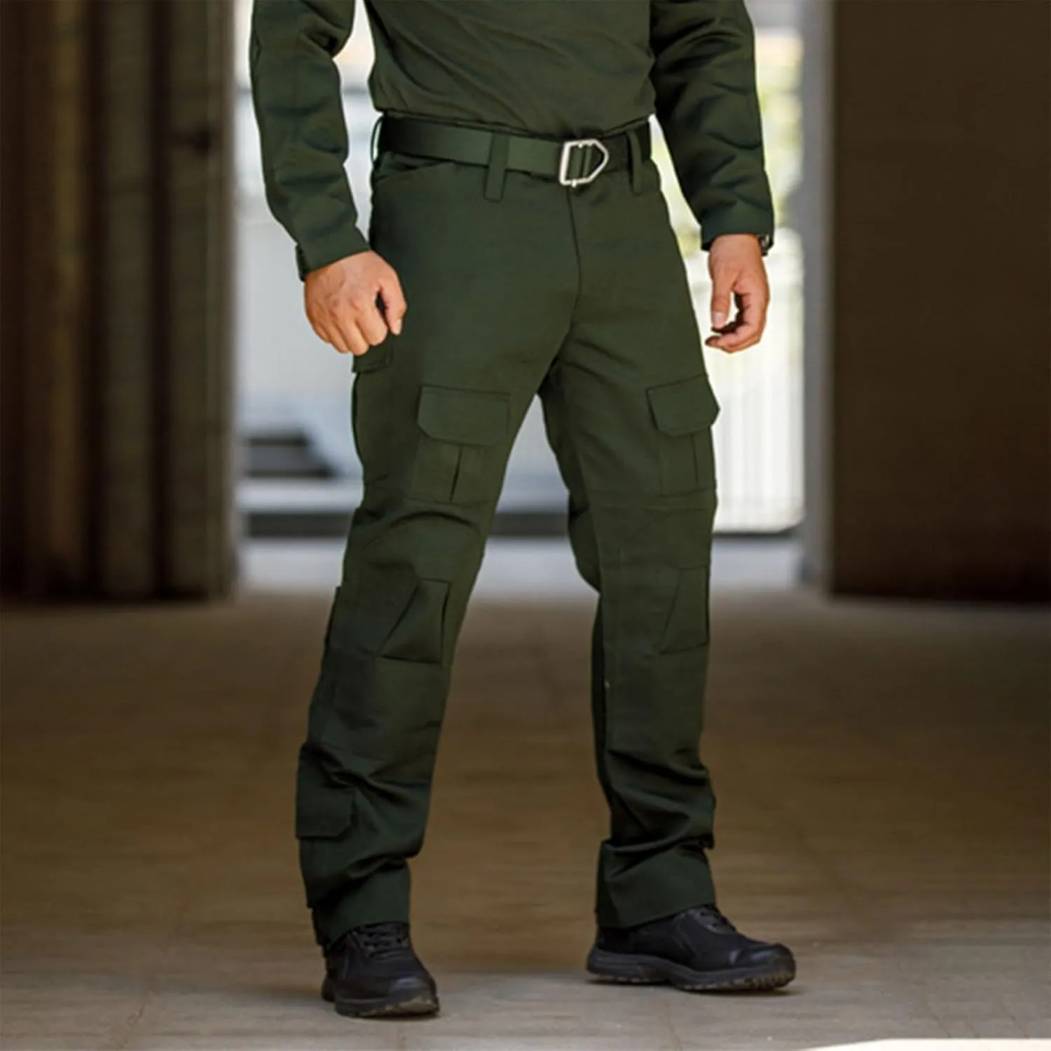 Tactical Pants for Men Lightweight Cargo Pants Stretch Work Pants Multi Pockets Hiking Pants Outdoor Activity Pants