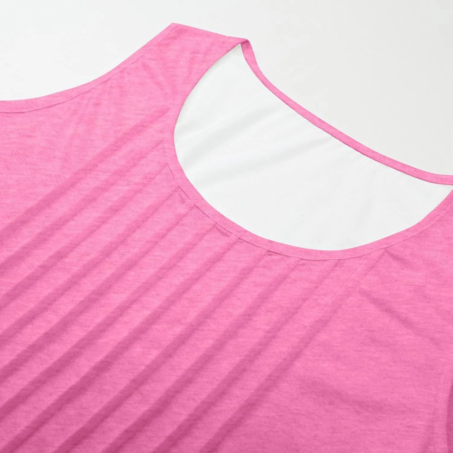 Tank Tops for Women 2025 Trendy Causal Crewneck Flowy Loose Fit Tank Top Sleeveless Summer Tops Tshirts