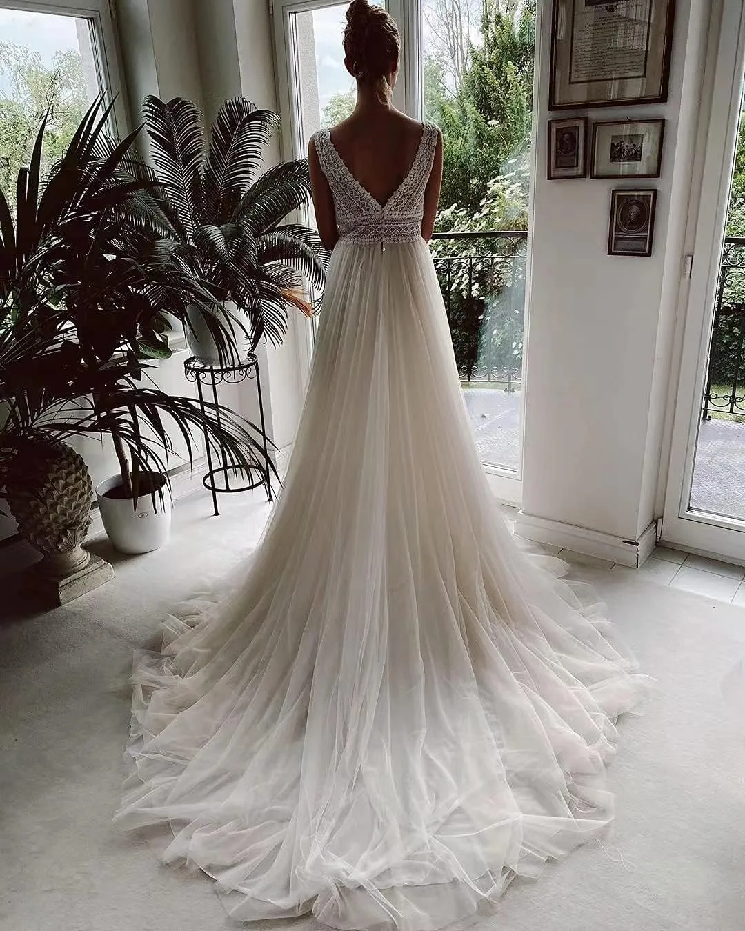 Wedding Dresses for Bride Illusory Lace Bohemia V Neck Layers Tulle A Line Beachy Wedding Gowns…